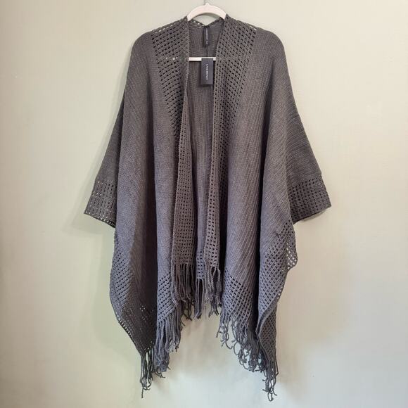 Lane Bryant Cardigan Sweater Women OS Gray Poncho Open Front Knit Crochet Fringe - Picture 1 of 7